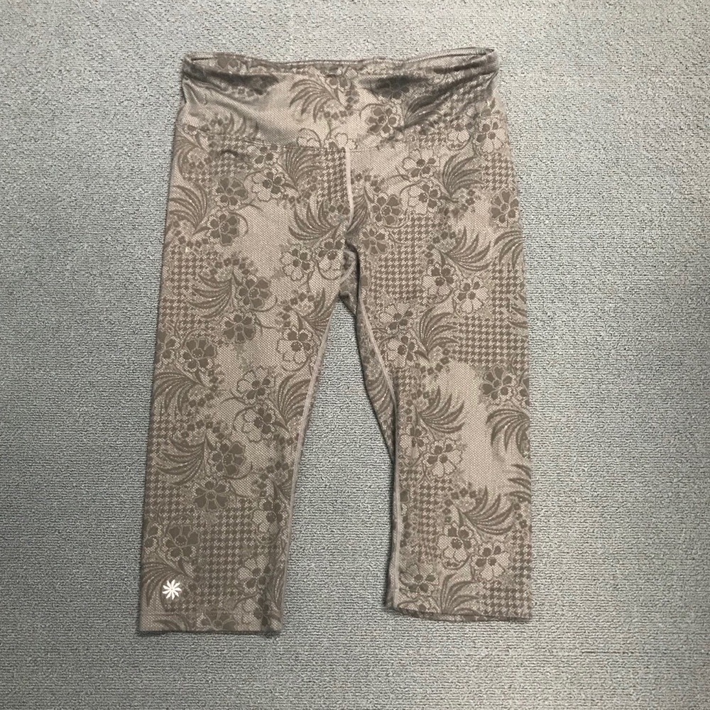 Athleta crops